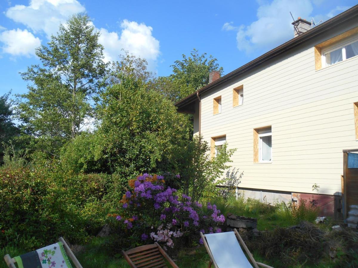 Bed and Breakfast Au Val Des Meuris Taintrux Exterior foto